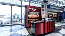 Hudson Group Chicago M A C Lips Studio 5ada392c1402b