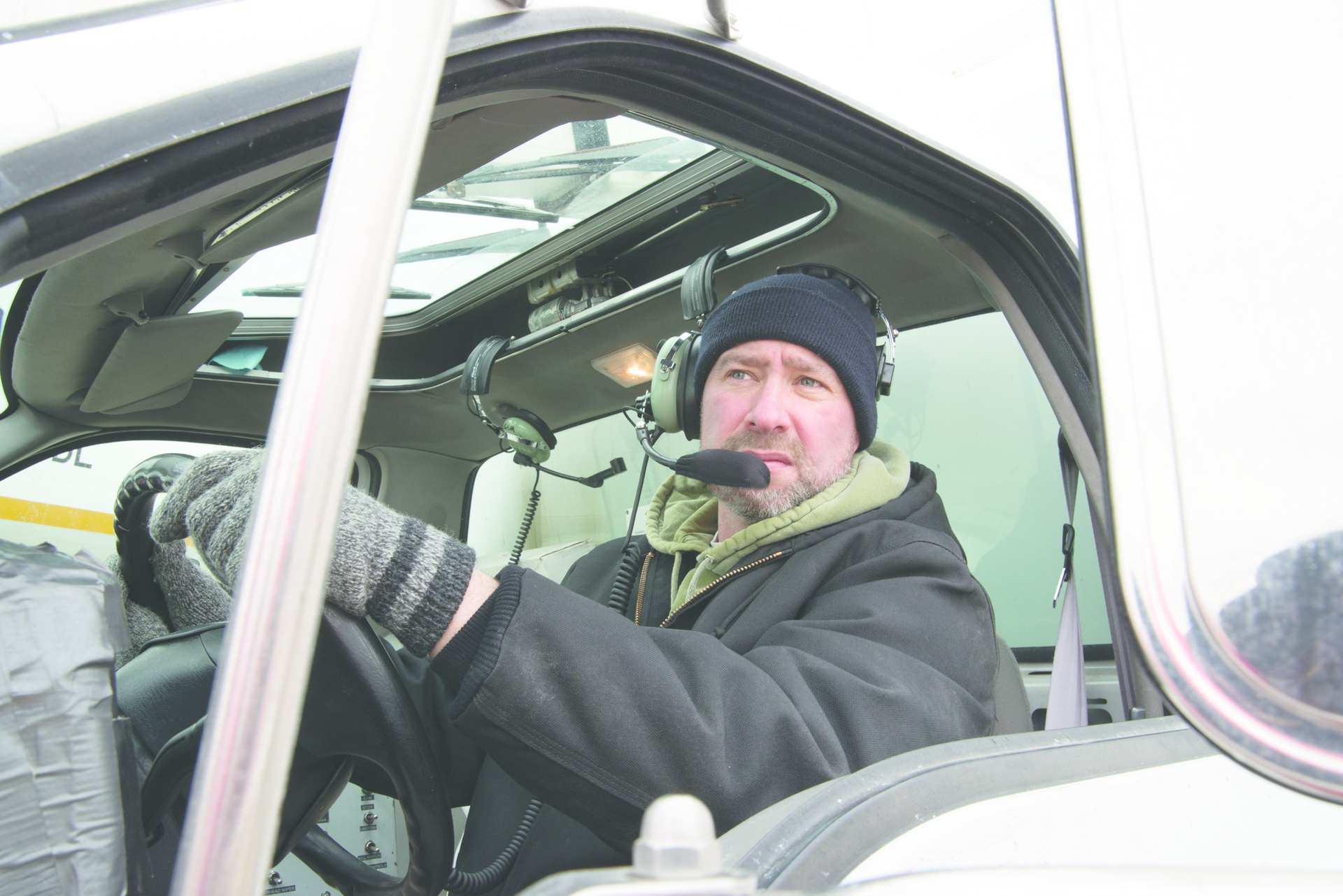 Cab Deicing Vehicle 5ae9e39e108ed