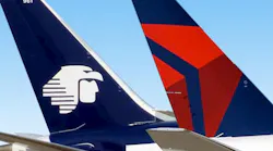 N8Aeromexico Delta20Tails 5af4560e34c0f