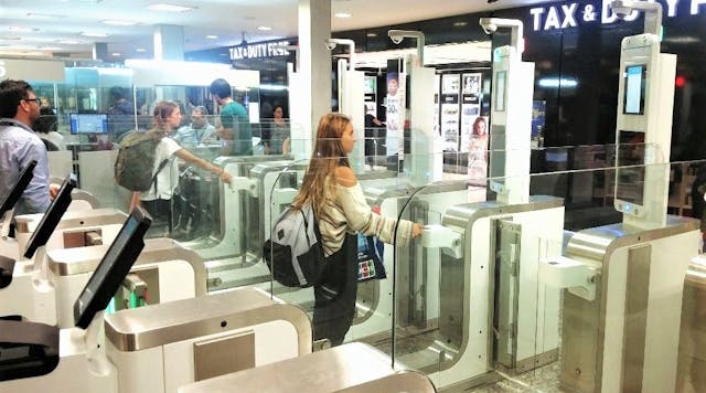 The new ABC eGates at the Ezeiza arrivals terminal are available to passengers possessing an Argentinian passport and who are 18 years of age or older.