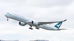 A350 1000 Cathay Pacific MSN118 take off 5b28ff320881a