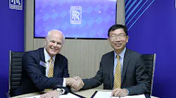 Tom Bell, Rolls-Royce President, Defence (left) and Mr Tan Peng Yam, Chief Executive, DSTA, signed an agreement for both organisations to partner on digital service solutions on 18 July 2018 at the Farnborough Airshow, UK