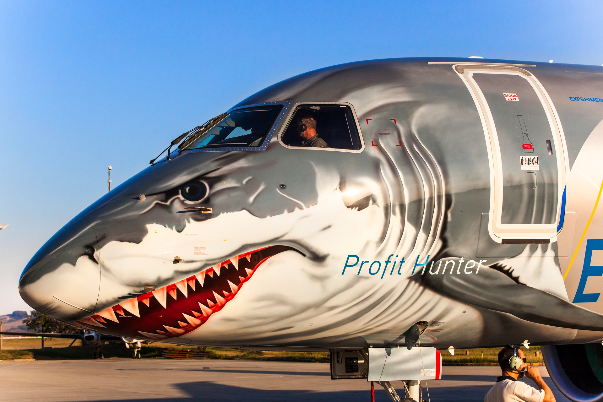 E2 190 Shark