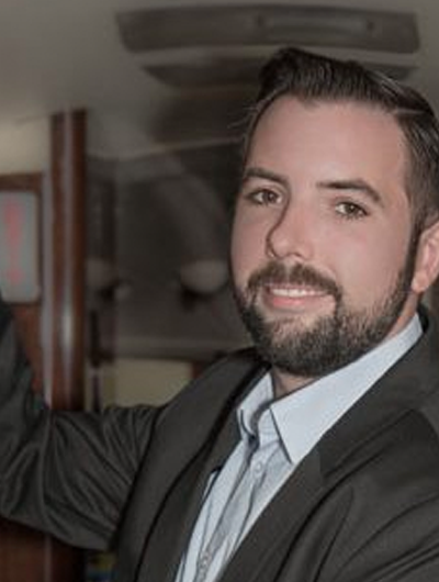 James Logue 400x530 5b5772a5c5640