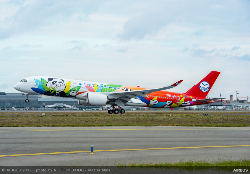 Sichuan Airlines takes delivery of its first Airbus A350-900.