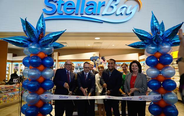 StellarBay News + Market ribbon cutting at Tampa International Airport