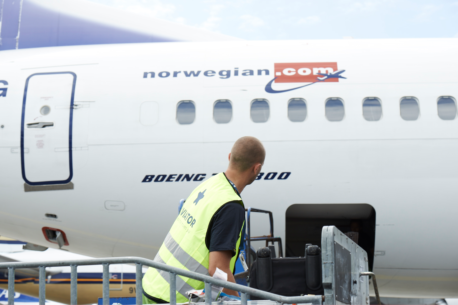 Aviator Location V063 5baa8064eae7c