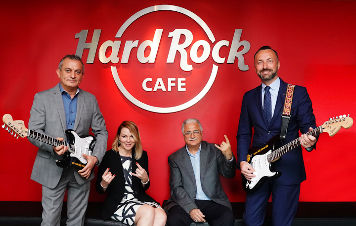 Hard Rock Cafe Dubai International Airport Informationen Zum Besuch