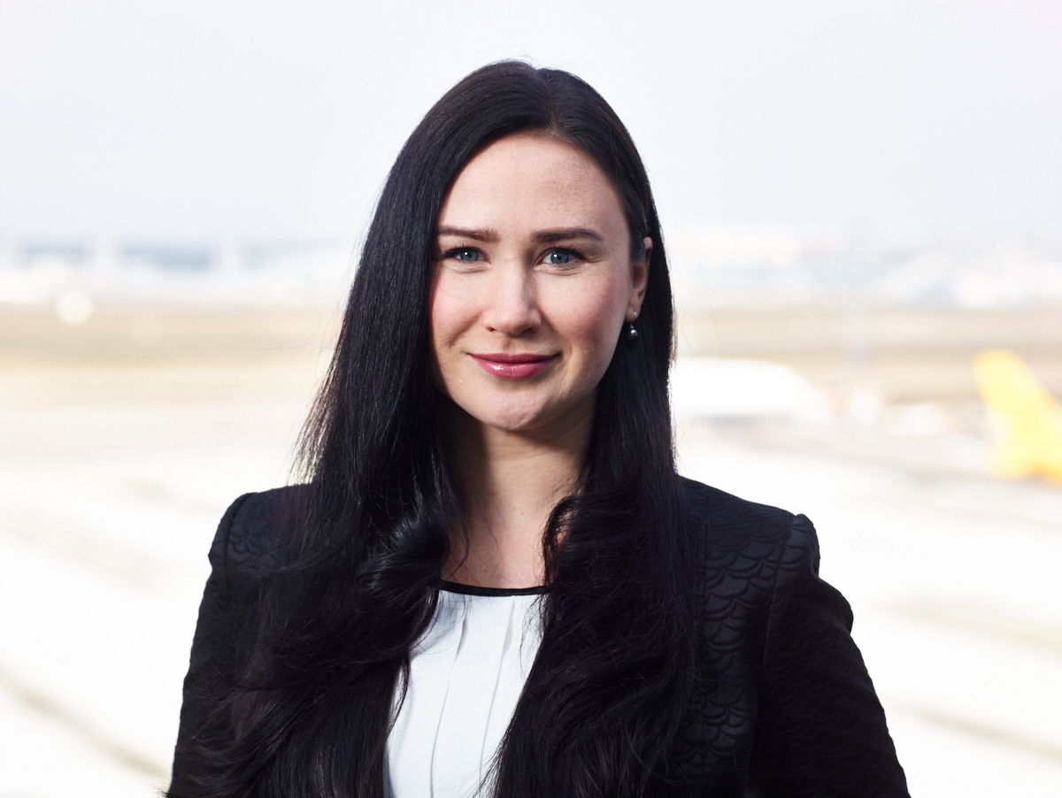 Nina Strippel 20160301 LUG Mgt MU Portraits 07 5b9a6cdc6d5d4