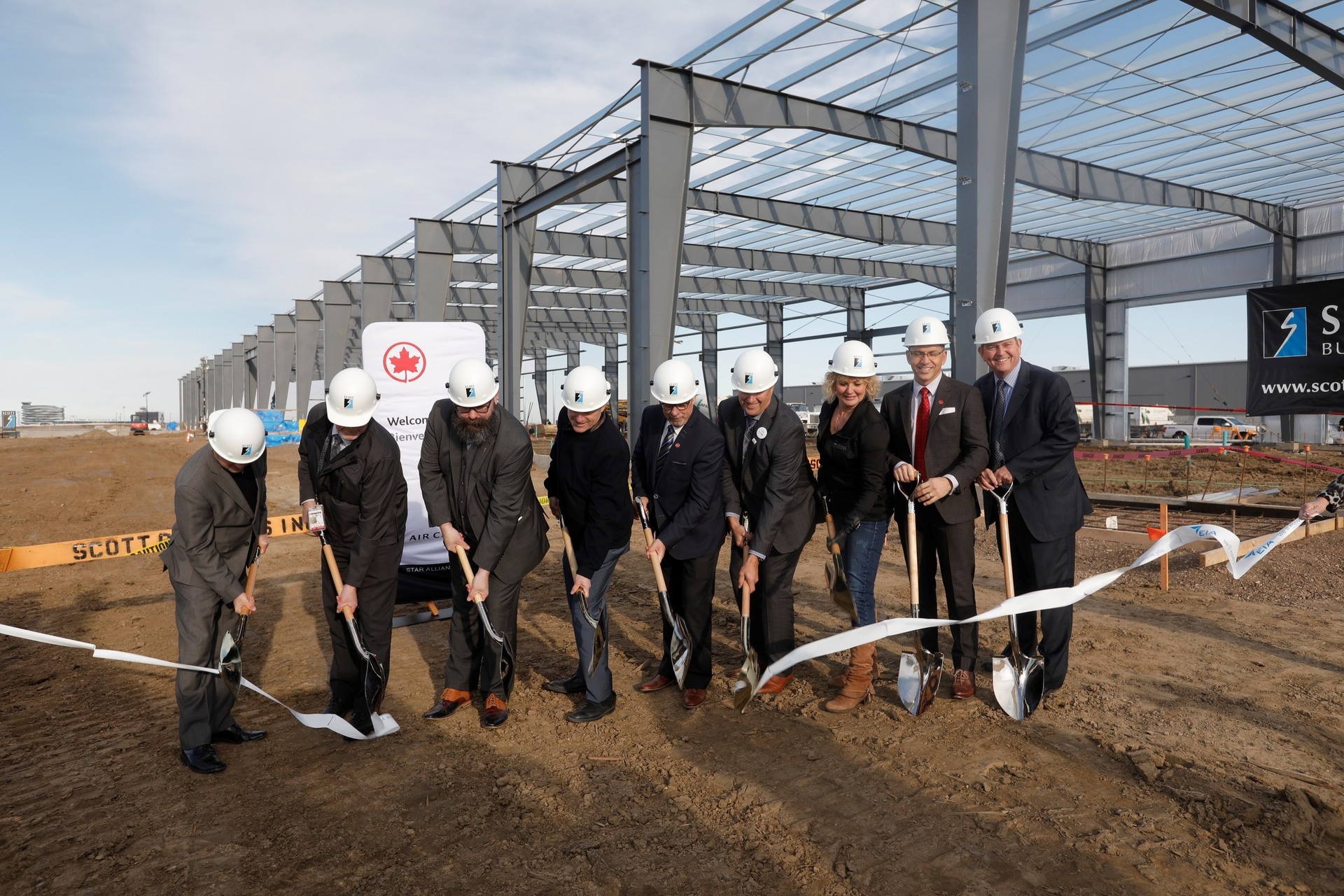 Air Canada and its partners held a ceremony in Edmonton today to highlight construction of a new facility for Air Canada Cargo and Ground Services Equipment.