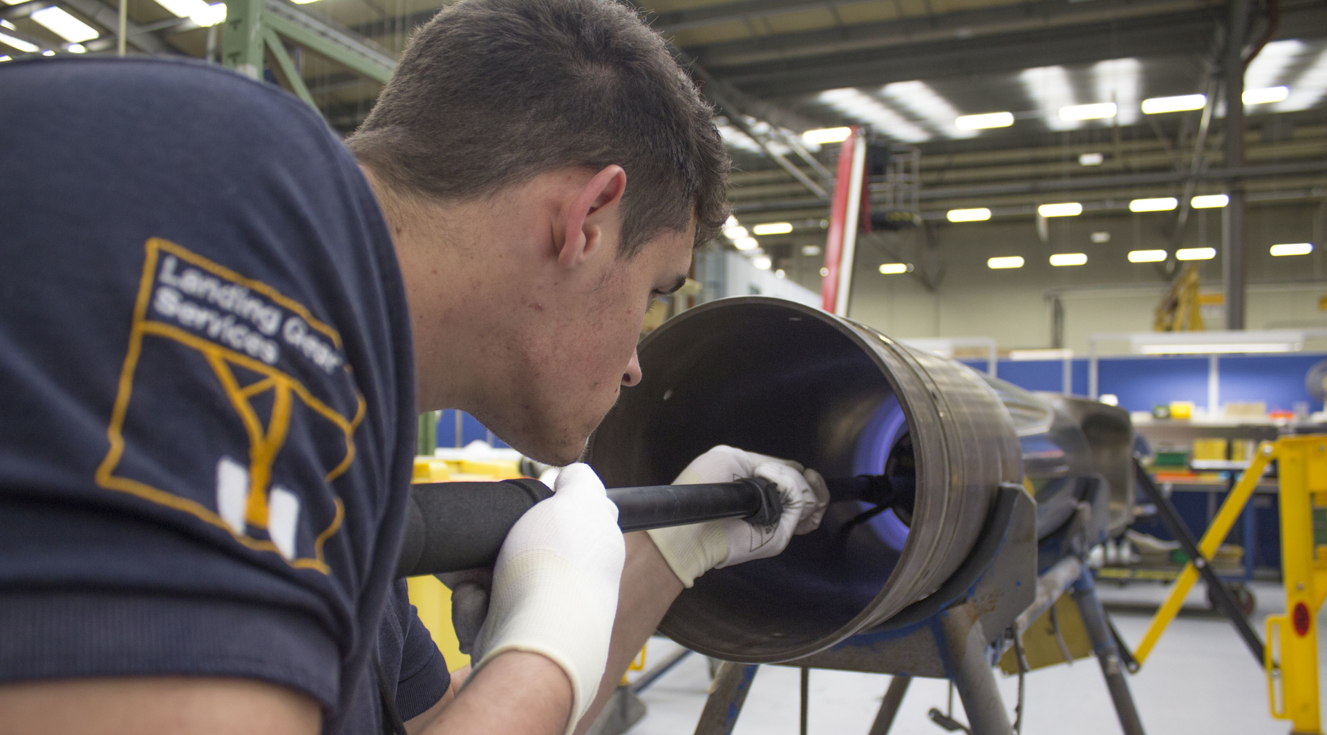 Lufthansa Technik Landing Gear Services Uk 5bbdfdff8585f