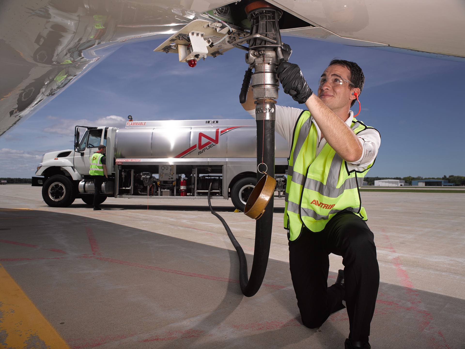Photo 1 to Accompany NBAA18 Avfuel Doing Its Part to Address Industry Fuel Contamination Issues 5bbe693c46db1