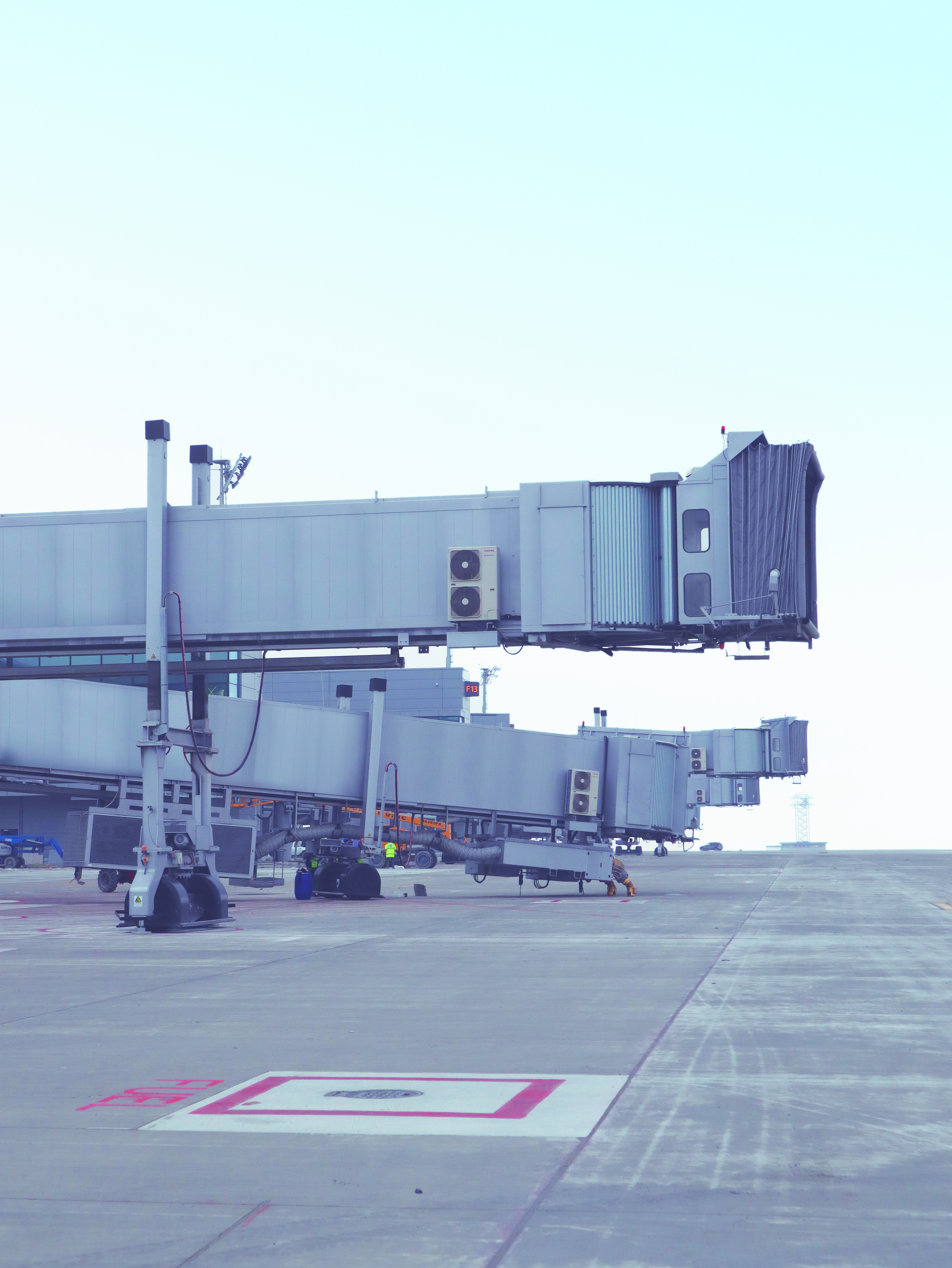 thyssenkrupp Elevator PBB at Istanbul Airport 5bd7208d93e8e