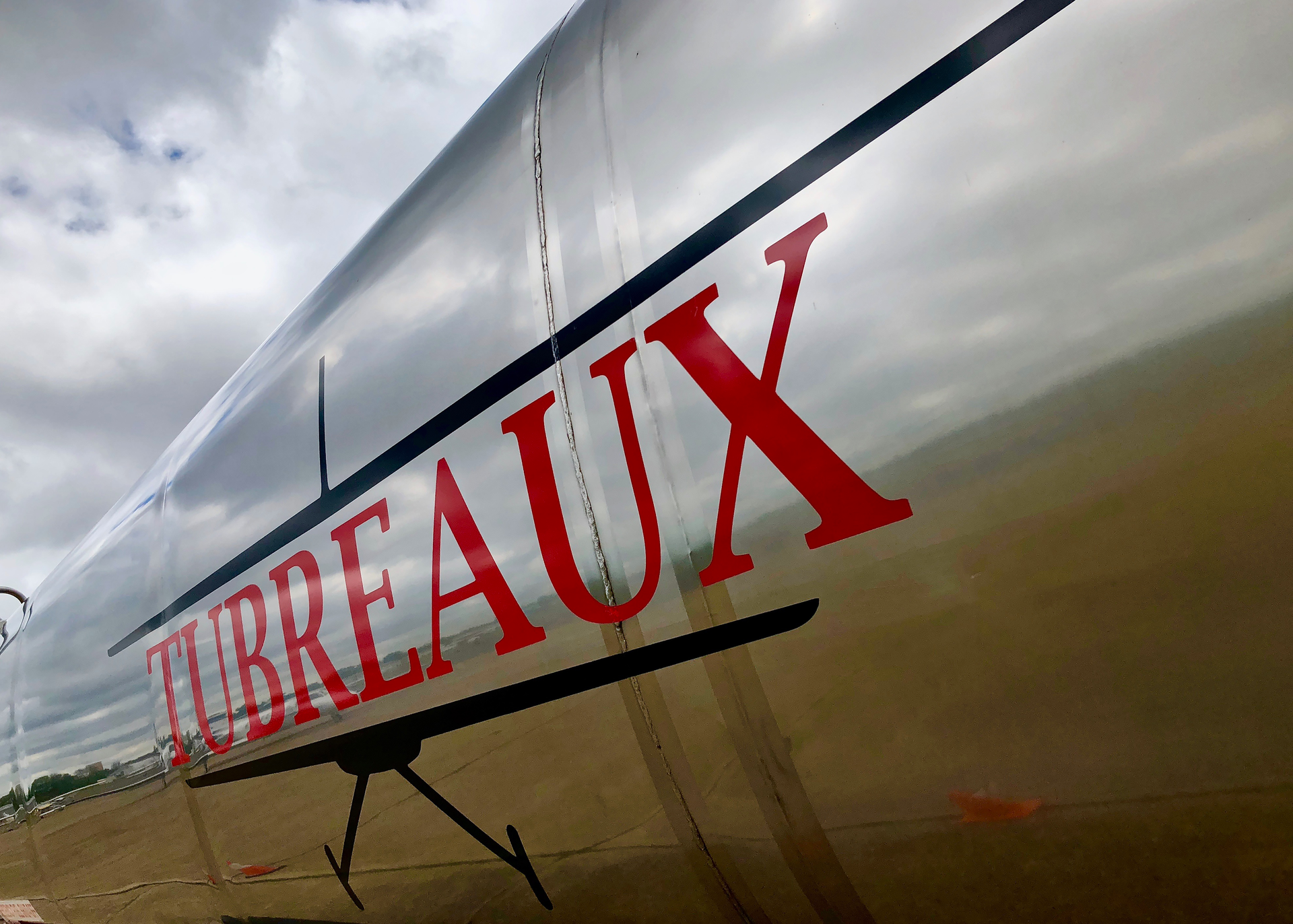 Photo 2 To Accompany Tubreaux Aviation Services Kdtn Joins Avfuel Branded Network 5bea394e9a612