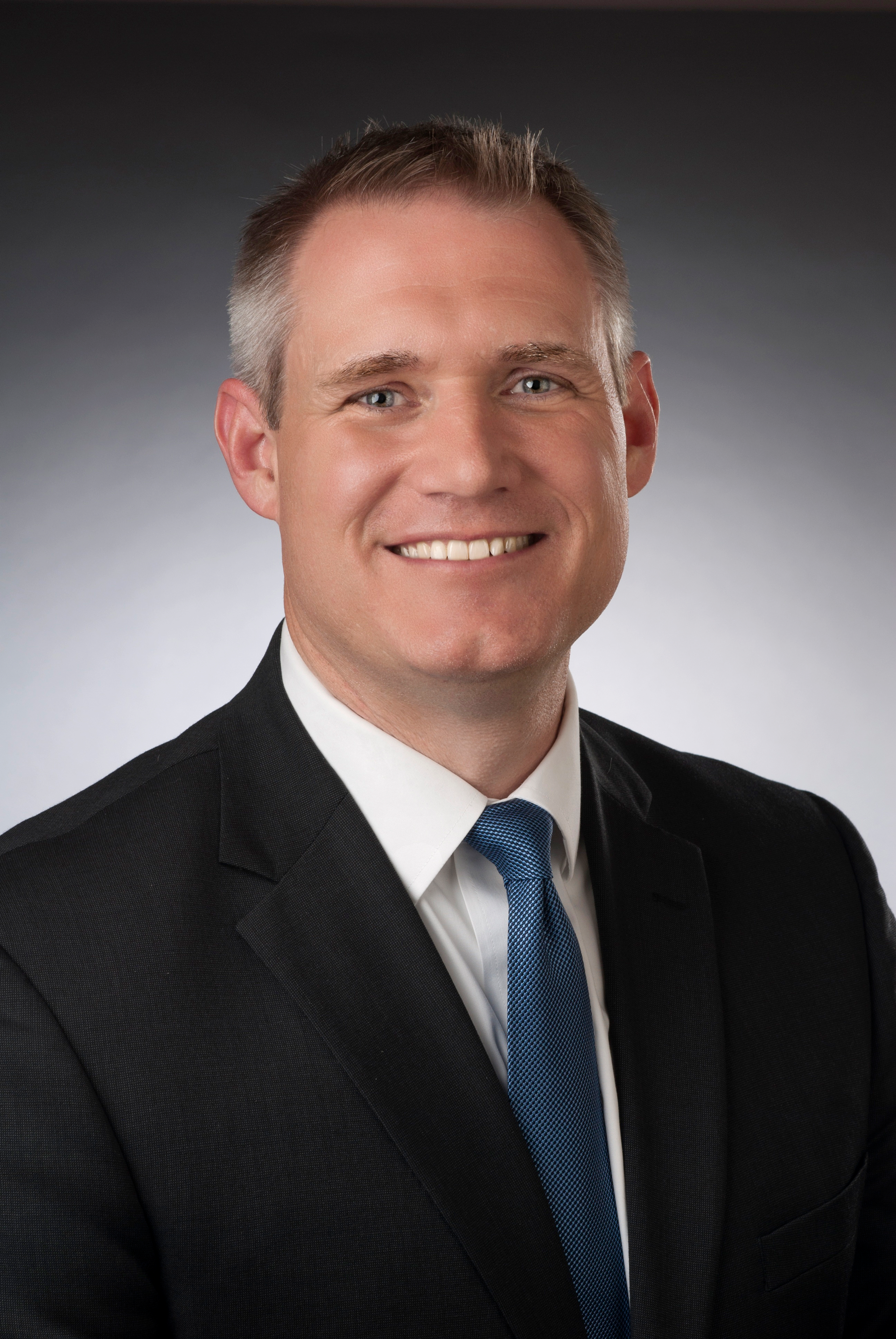 2019 01 Daron Dryer Promoted Ceo Of Comlux Completion 5c3631e5b7998