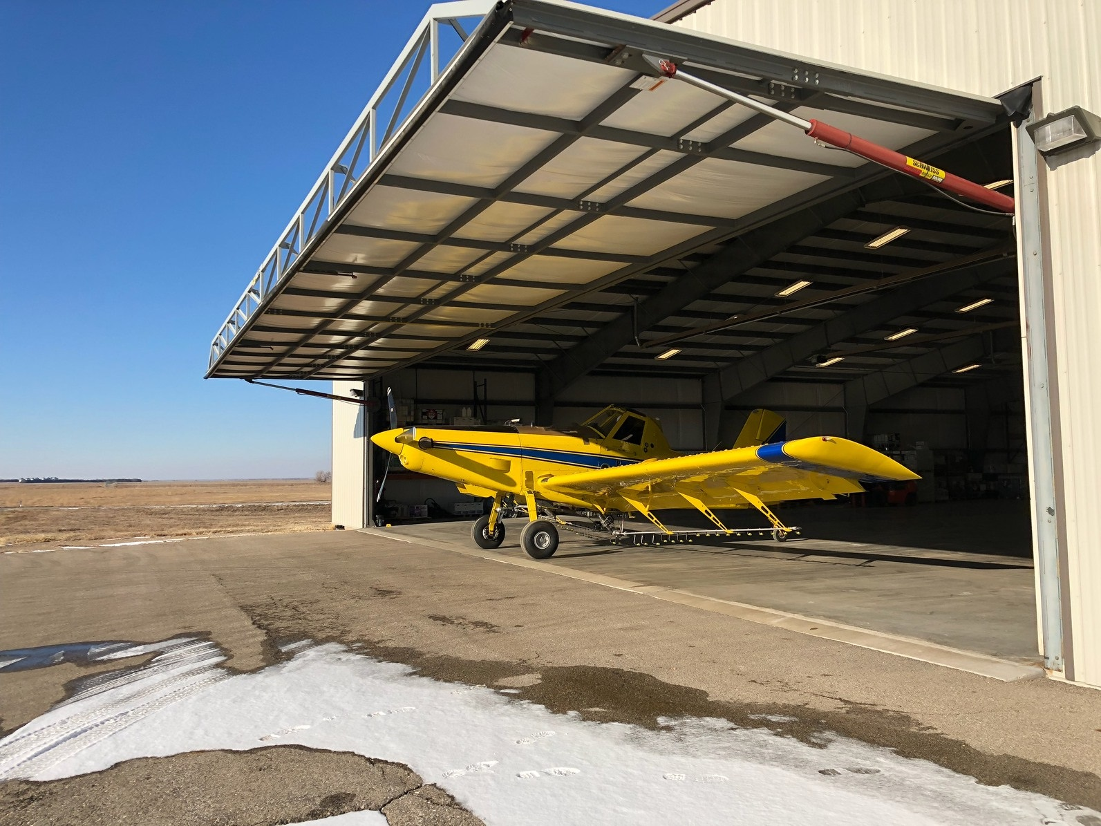 Agtegra Coop AwardWinning Aerial Spray Hangar Sports 70 Foot Drive