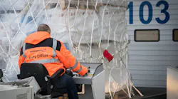 Csm 180208 Swissport Cargo Bsl 19763 B821b3101a