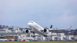 Comlux Acj320neo Take Off