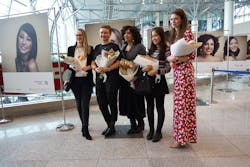 Moscow Domodedovo Airport exhibits these unique portraits on the terminal’s first floor. Moscow Domodedovo Airport exhibits these unique portraits on the terminal’s first floor.