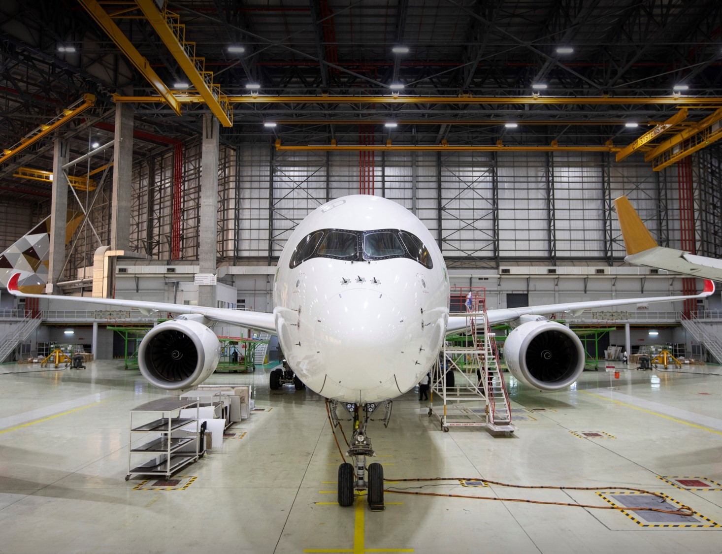 Etihad Airways Engineering welcomes its first Airbus A350 which arrives at the Abu Dhabi facility for heavy maintenance and modifications