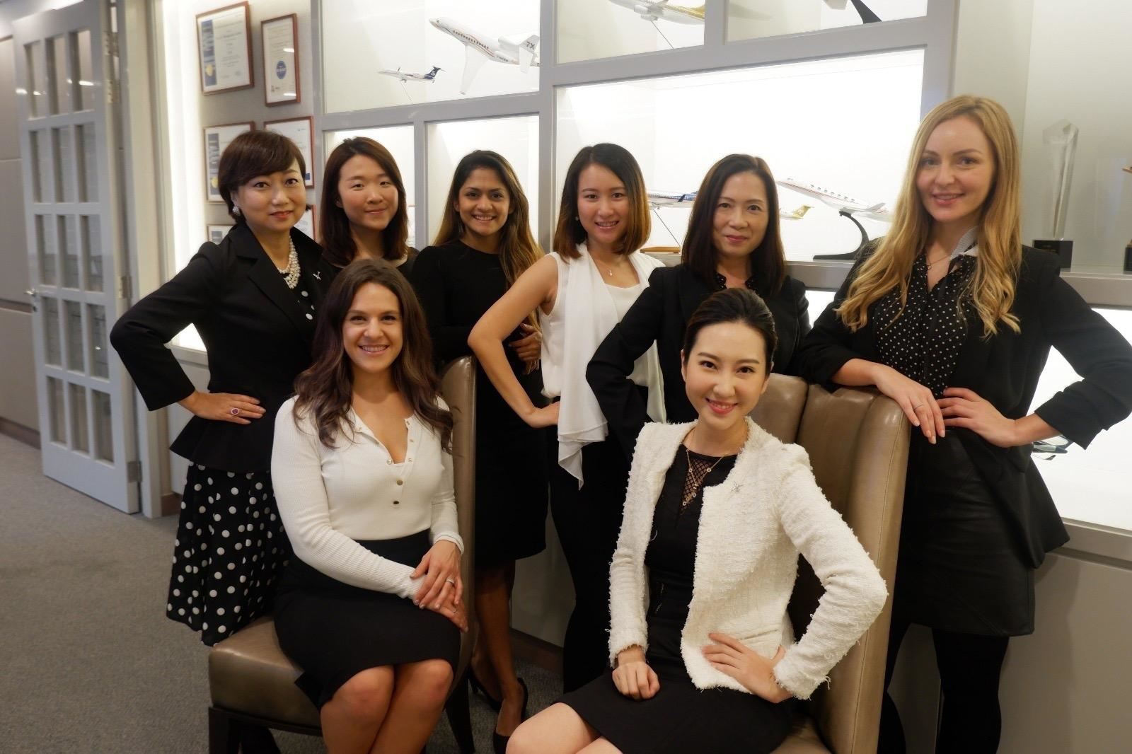 Back, from left: Diana Chou, Board of Governors; Kathy Yiu & Vrushali Suvarna, AsBAA Discovery; Amy Yang, Board of Governors; Cathy Chui, Regional Manager; and Sarah Keates, Partner, C*INC. Front: Sarah Kalmeta, Board of Governors; and Jenny Lau, Chairperson.