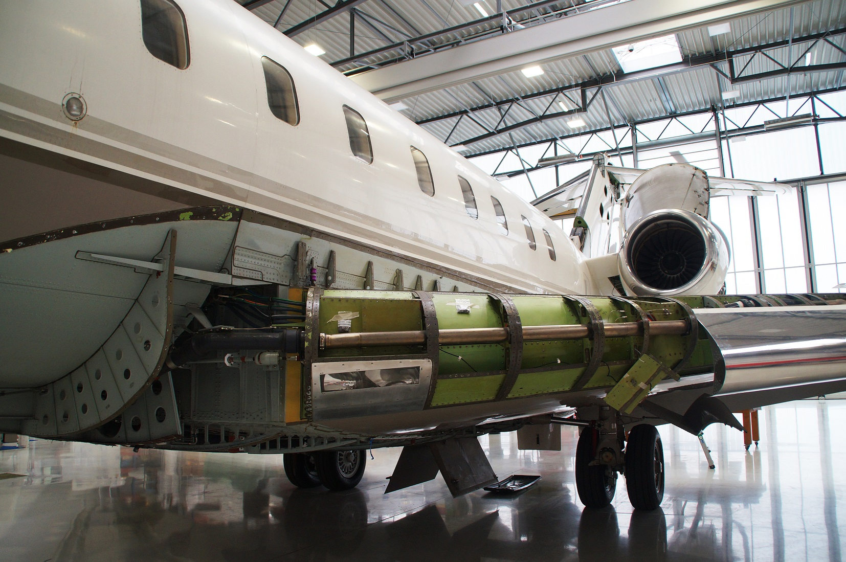 Fa Is Latest Global Express Refurbishment Project Project Pearl Undergoes Inspections At Fai Technik In Nuremberg 5cbf13c957d83