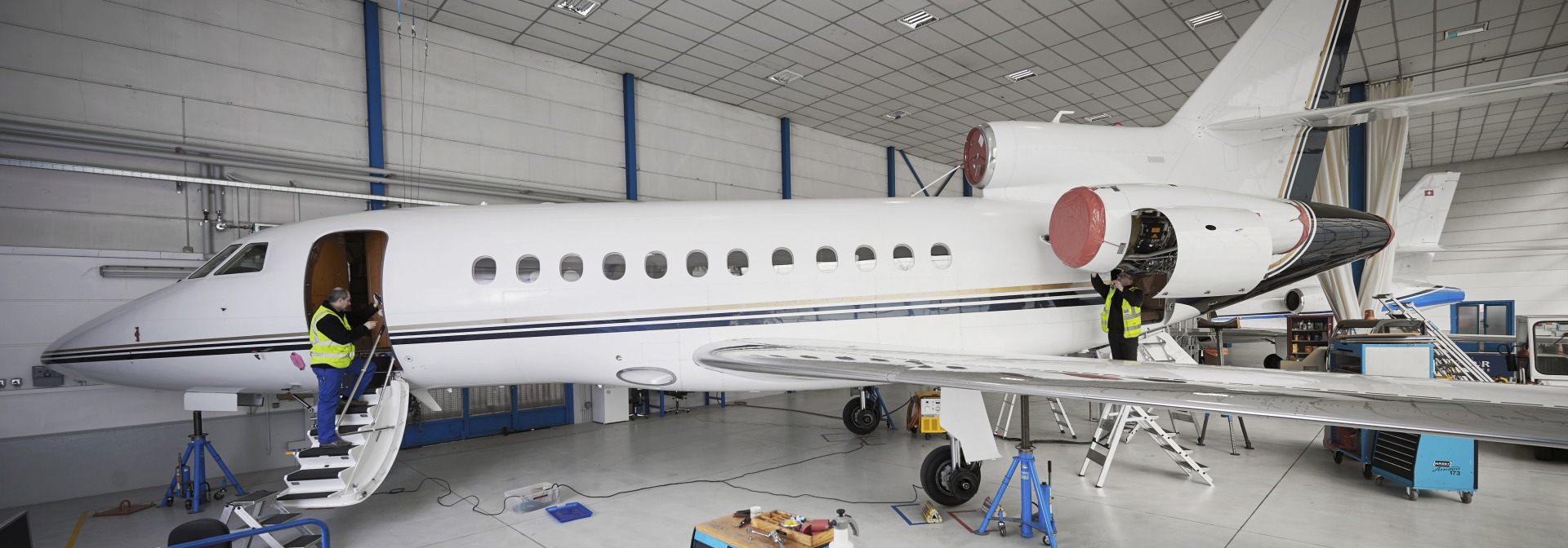 Falcon F900 Lugano Agno
