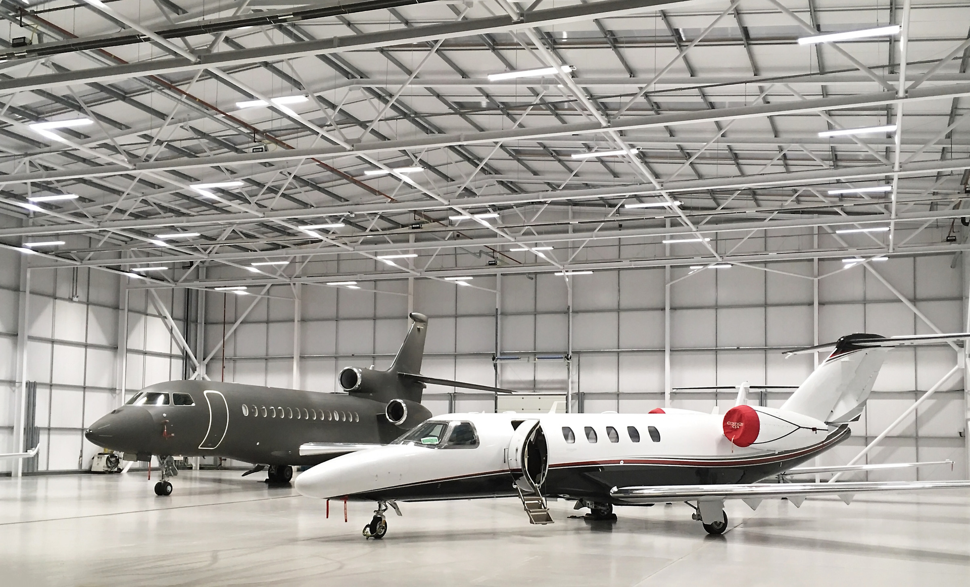 Jet Maintenance International Hangar 5ca22ca050a8b
