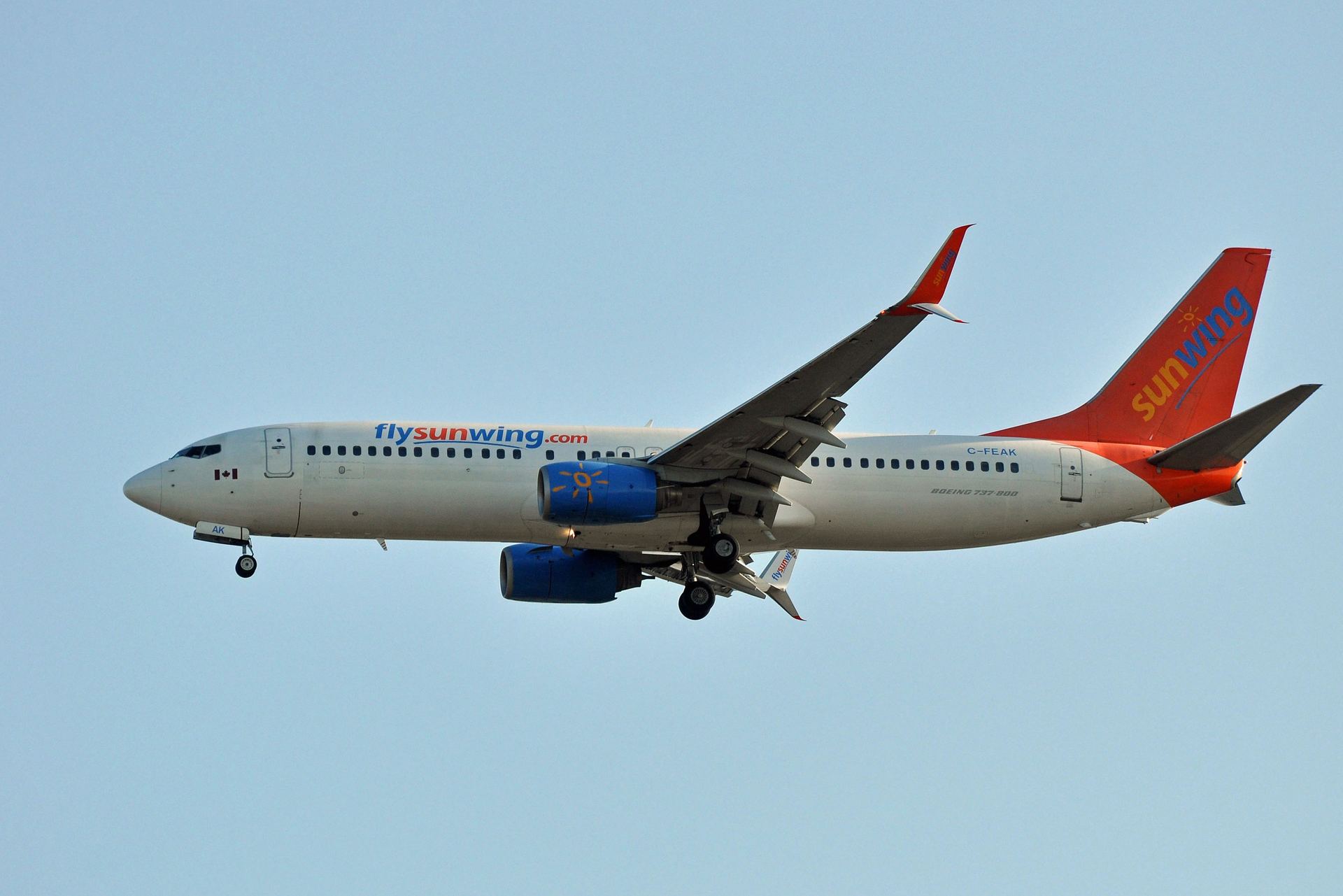 Sunwing Airlines Boeing 737 86 Q Wl C Feak Yvr 22570917962 5cae30b83cf32