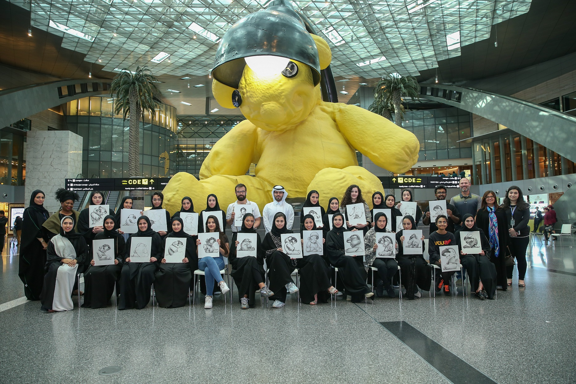 Virginia Commonwealth University School Of The Arts In Qatar (vc Uarts Qatar) Students At Hia's Iconic Lamp Bear