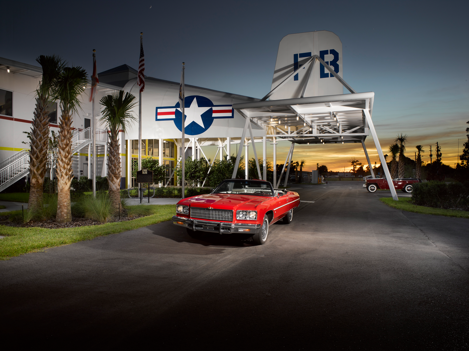 Designed after a Corsair aircraft, the Bent Wing Flight Services FBO celebrates the history of the Fernandina Beach Municipal Airport.