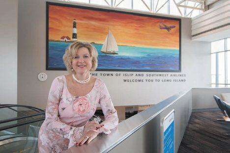 Commissioner La Rose Arken 5ce2cb911958f