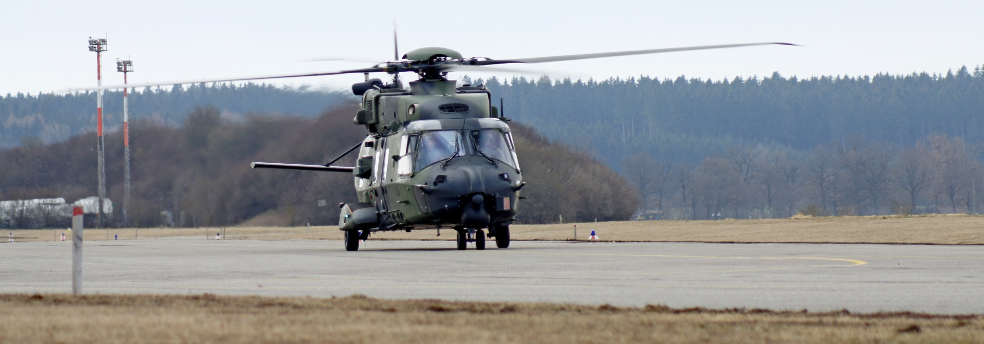 Nh90 Oberpfaffenhofen Airfield 5ccaf3694efda