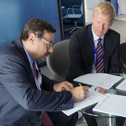 Safran Signs Global Agreement With Pattonair L R Olivier Horaist And Wayne Hollinshead