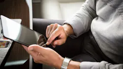 Gulfstream Continues To Lead Business Aviation In Cabin Connectivity 5d2f601684316