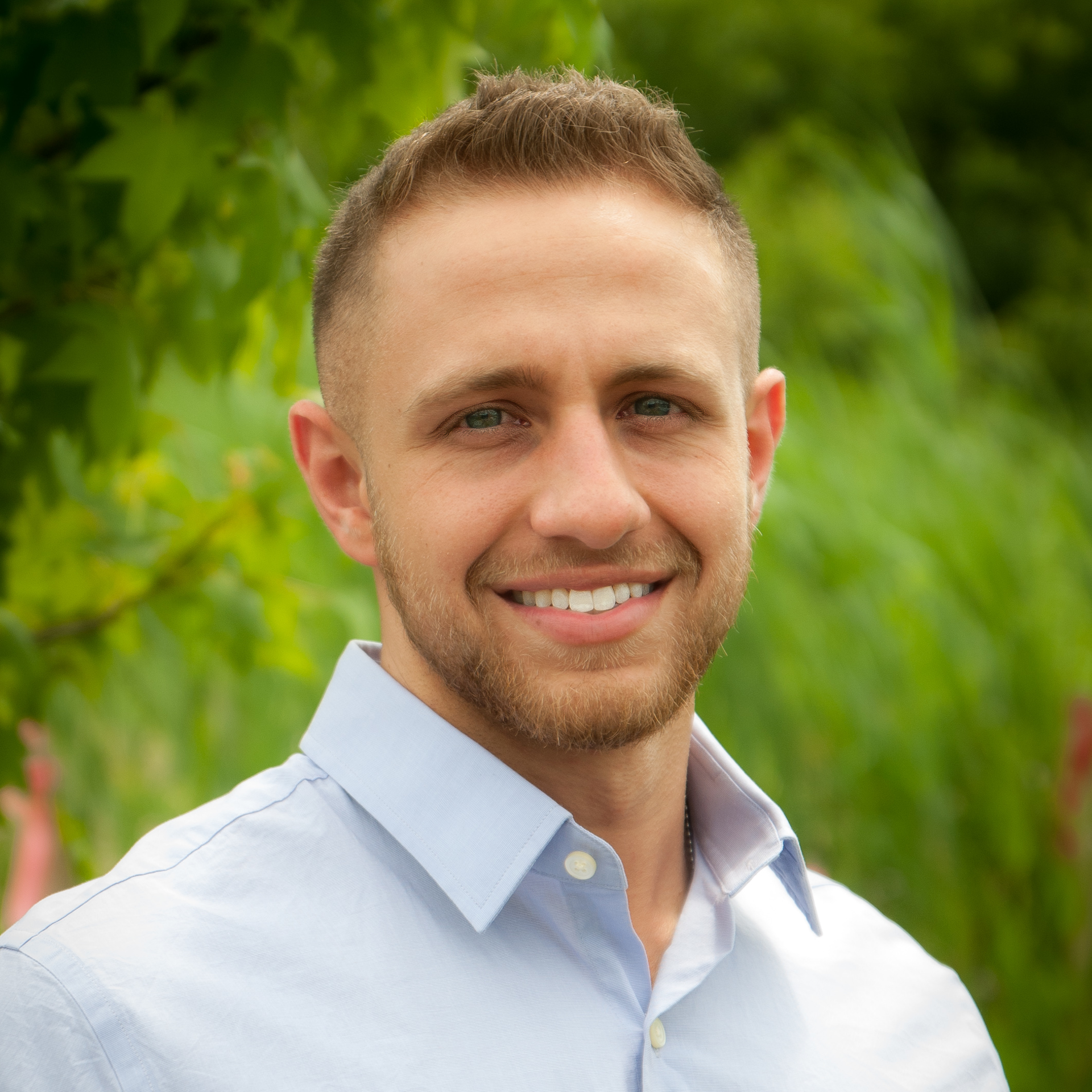 Headshot1 5d3df477cb8fb