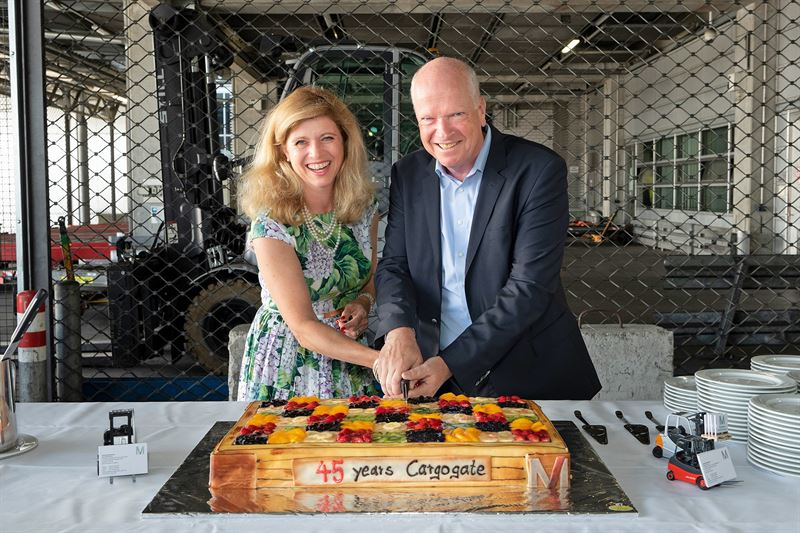 838c96e2fb2e32e4 800x800ar