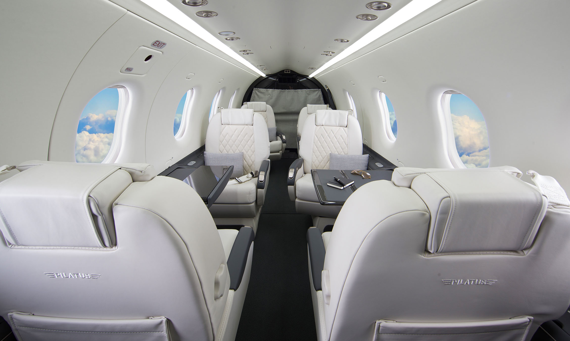 Pc 12 Interior Sm 5d404335c6d52