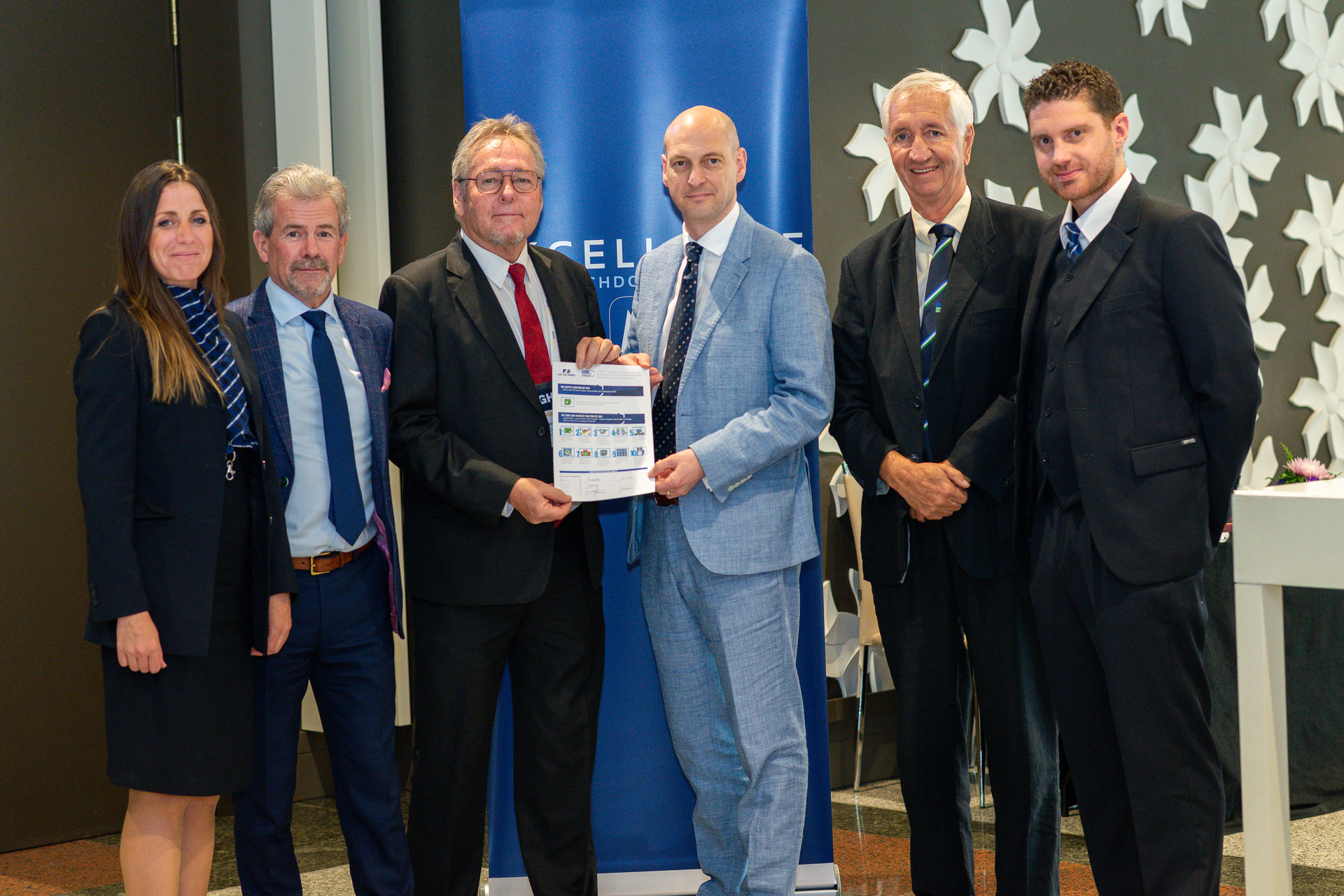 Uld Image 5d25e539cc41e