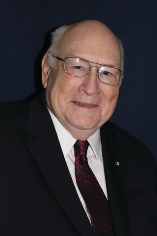 New Ralphhoodimg 1440 10711832 5d1bac309854d