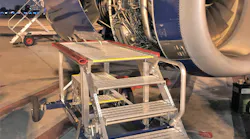 Engine Fan Cowl Platform