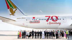 Gulf Air Showcases New Dreamliner To American Ambassador To Bahrain
