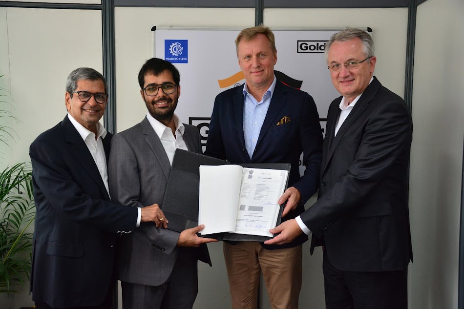 From the left: Ghanshyam Agrawal (Head of FKMT Technologies), Anil Agrawal (Head of FKMT Technologies), Lothar Holder (CEO Goldhofer AG and Head of Airport Technology) and Friedrich Hesemann (CFO Goldhofer AG) at the official signing of the agreement.