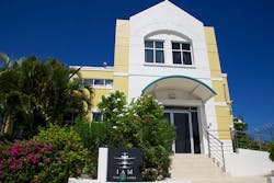 Signature 5daf5c038a20a Signature 5daf5c038a20a