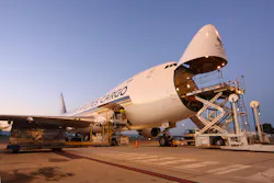 Singapore Airlines Cargo 5db6efce033fc Singapore Airlines Cargo 5db6efce033fc