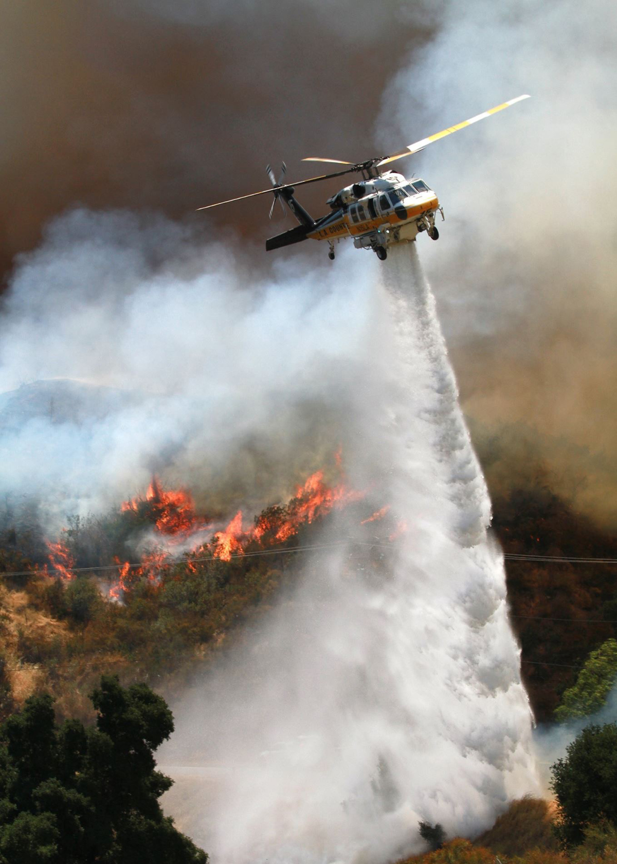 Los Angeles County Fire Department Air Operations Firehawk Unit ...