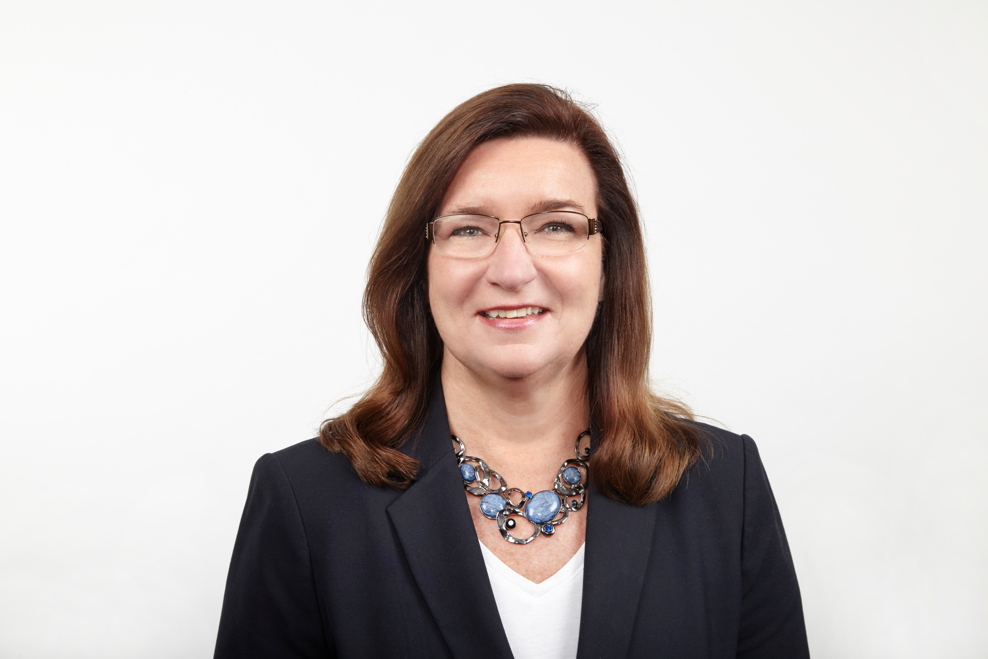 Shirl Stroeing Headshot 2018