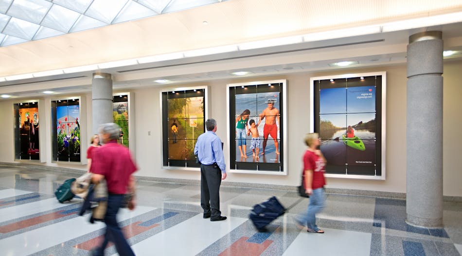 Displays in Airport Incorporate the Spirit of the City