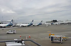 Alaska Airlines Planes At Sea Tac 5e00d1cc691f5