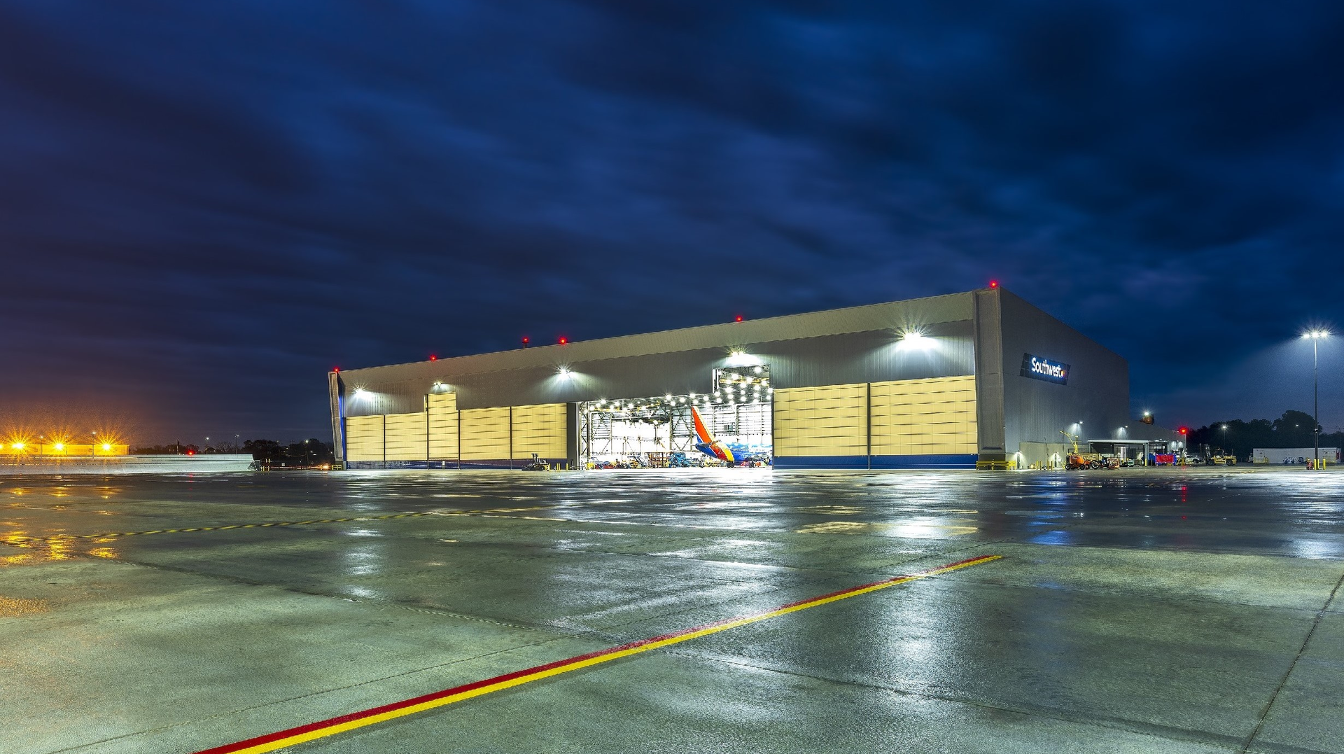 Southwest Hou Hangar